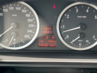 BMW Rad 5 530 i A/T - 13