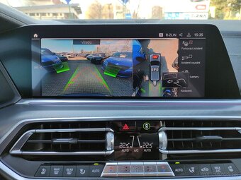 BMW X5 30d xDrive Mpaket HUD VZDUCH KAMERA TAŽNÉ - 13
