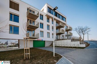 PRENÁJOM 2 IZB. BYT, NOVOSTAVBA, PARKOVACIE MIESTO V GARÁŽI. - 13