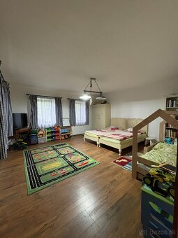 Predaj štýlového rodinného domu uprostred prírody - 13