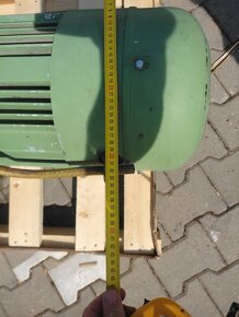 Samoregulační generátor EME DR 160/25-4TS - 13