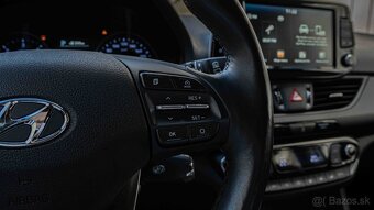 Hyundai i30 CW 1.6 CRDi Classic DTC / ODPOČET DPH - 13