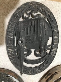 Liatinové dekorácie - 13