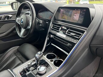 BMW Rad 8 Coupé 840d xDrive M-PERFORMANCE / SWAROVSKI - 13