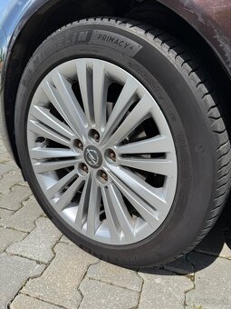 Opel Insignia Limousine HB - 13