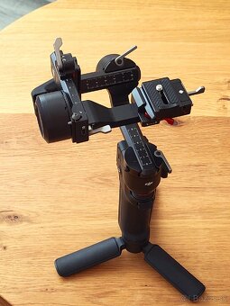 📸 SONY A7 III + Tamron 28–75 + príslušenstvo – TOP stav - 13