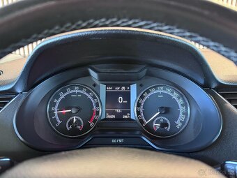 Škoda Octavia 1.6 TDI DSG 2017/Komplet história - 13