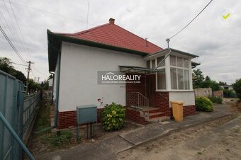 HALO reality - Predaj, rodinný dom Trnovec nad Váhom - EXKLU - 13