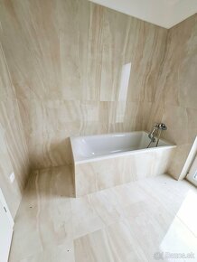 4-izbové posledné 2 rodinné domy v Jelke - 13