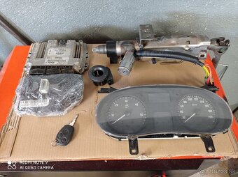 Dvere trafic blatnik, maska vivaro 2010 - 13