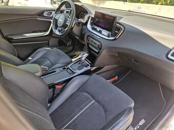 Kia ProCeed 1.5 T-GDi GT-Line A/T - 13