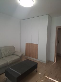 2 izbový byt - 60m2 - komplet rekonštrukcia - zariadené - 13