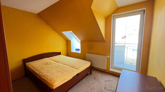 PRENÁJOM NÁDHERNÉHO 4,5-IZB. 2-PODLAŽNÉHO RODINNÉHO DOMU S G - 13