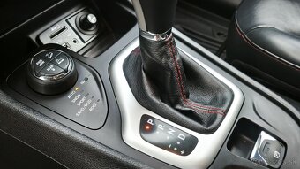 Jeep Cherokee 3.2 V6 /Trail Hawk / 4x4/Automat/ - 13