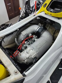 Yamaha GP800r Waverunner - 13