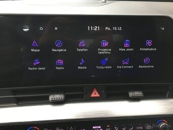 Kia Sportage 1.6 CRDI MHEV Gold M6 - 13