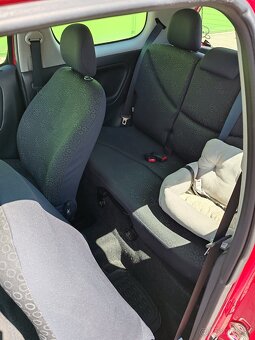 Toyota Yaris 1.0 VVT-I - 13