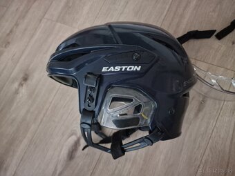 Hokejová výstroj - 13