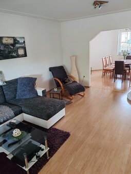 NOVINKA Rodinný dom, sauna, garáž Hlboké - 13