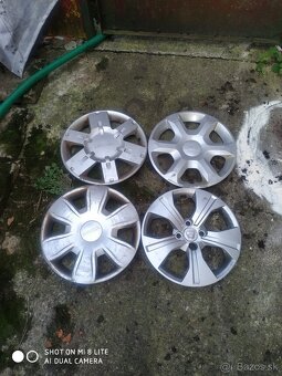 Kusovky 1 ks po kuse puklice kryty. Kolies R13 R14 R15 R16 - 13