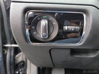 Škoda Superb Combi 2.0 TDI CR 140k Ambition DSG - 13