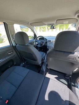 Mazda 2 1,25i - 13
