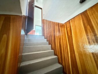 Nemčice - rodinný dom v pokojnej ulici ss pekným pozemkom - 13