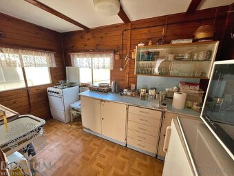 Vidiecka usadlosť v obci Lubina s 2755m2 pozemkom - 13