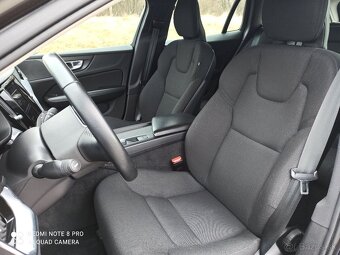 Volvo V60 2.0 benzin, automat, rok 2020 - 13