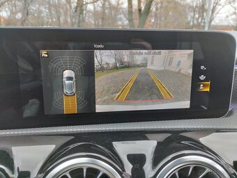 Mercedes Benz A180d AT7 - 13