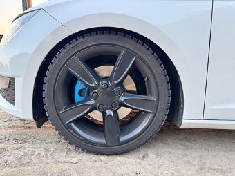 SÚRNE Predám Seat Leon 1,8 TSI FR ST DSG - 13