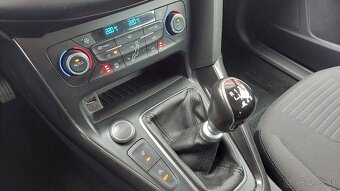 Ford Focus 1.0 EcoBoost 92kW Titanium X - 13