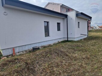 Predaj novostavba bungalov rodinný dom Veľké Ripňany - 13