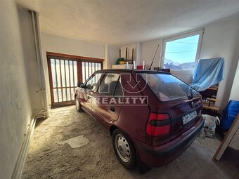 5 izbový RD v Handlovej - tichá lokalita - 13