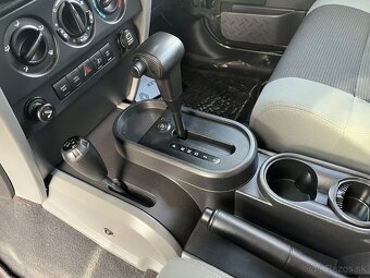 Jeep Wrangler 2.8 CRDi Sport A5 - 13