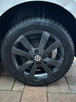 Volkswagen UP 1.0MPI - 13