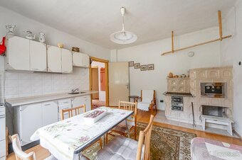 Rodinný dom v malebnej lokalite Dobšiná - 13