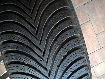 4 ks ZIMNÉ 205/65 R15 94H HANKOOK a MICHELIN - UŽ OD 25-€/ks - 13