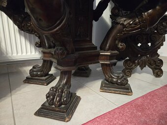 Monumentálna historická jedálenská zostava - 13