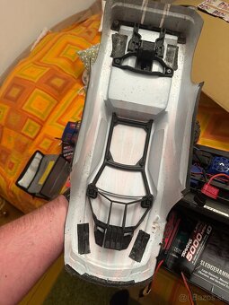 Predám Traxxas MAXX V2 Wide - 13