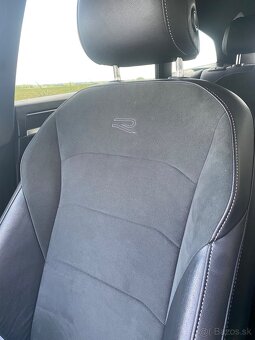 Predám Volskwagen Arteon 2.0 TDi 3x r-line Virtual - 13