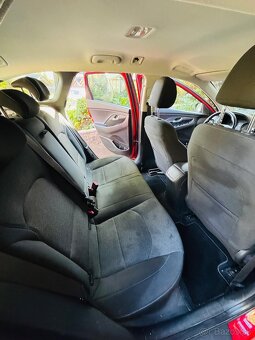 Predam Hyundai i30CW koni mild hybrid 117kw - 13
