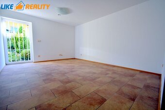 Novostavba /10r/ s výťahom v tichej uličke Martin Stráne - 13