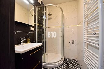 REZERVOVANÉ  Pekný 3 izbový byt na prenájom - 13