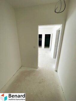 PREŠOV-3 IZBOVÝ BYT, NOVOSTAVBA, 85 m2,SOLIVAR.,UL. ZLATOBAN - 13