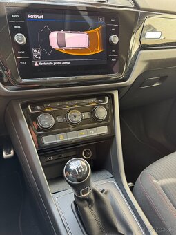 VOLKSWAGEN TOURAN, SOUND, 2,0TDI, MANUÁL, 7-MIESTNY, 9/2017 - 13