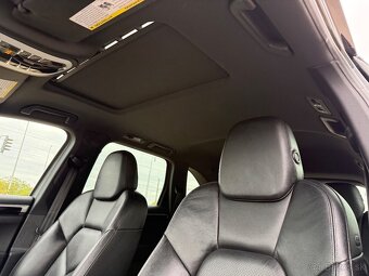 Porsche Cayenne S (Bez vzduchového podvozku) - 13