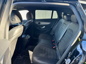 Mercedes-Benz EQC 400 4MATIC AMG Line - 13