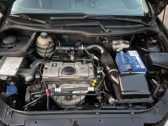 Peugeot 206 . 1,1 benzín/ 44KW 2005 - 13