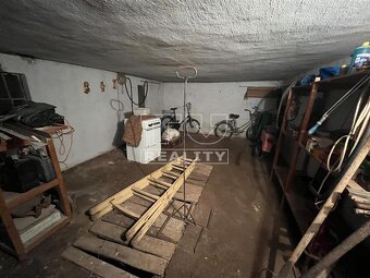 4 izbový rodinný dom v obci Horná Kráľová, 170 m2, na... - 13